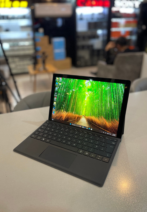 لپتاپ سرفیس پرو ۷ corei5-10/8 GB/256 SSD/intel iris plus/13" 2k