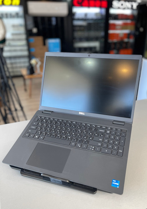 لپتاپ دل لتیتوده i5-11/16 GB/256 SSD/Intel UHD/16" ips