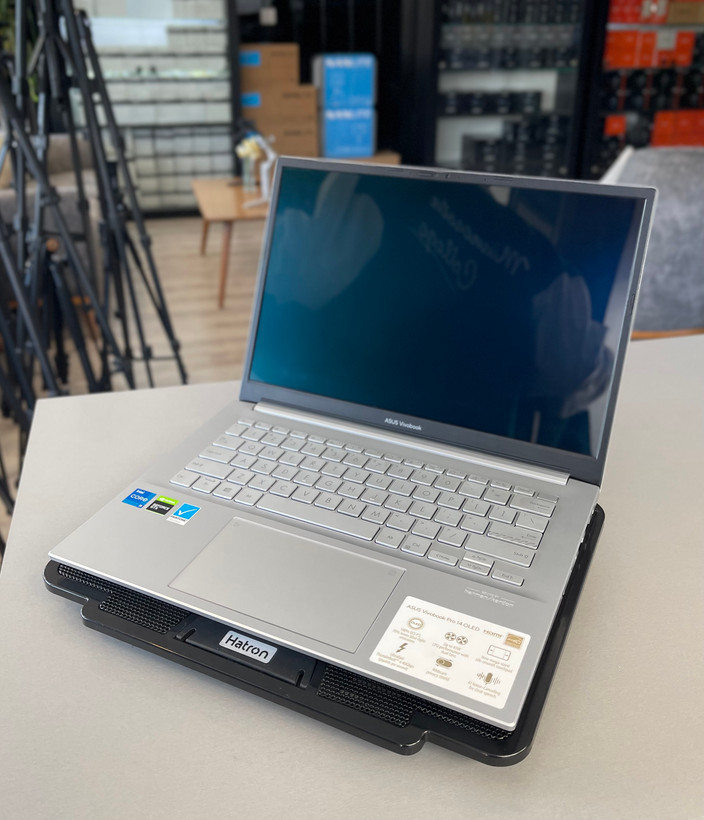 لپتاپ ایسوز ویووبوک i5-11 H/8 GB/256 SSD/4 GB Geforce 1650/14" OLED