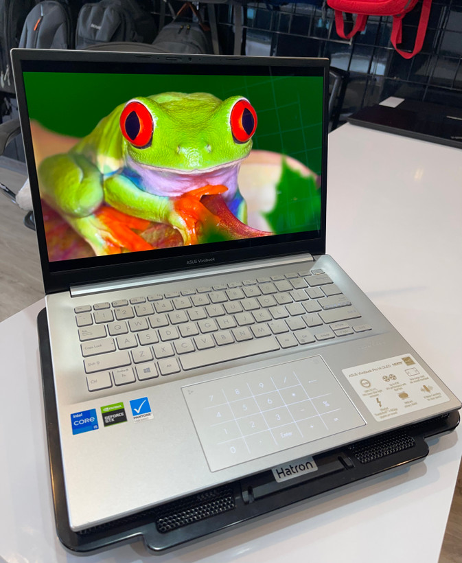 لپتاپ ایسوز ویووبوک i5-11 H/8 GB/256 SSD/4 GB Geforce 1650/14" OLED
