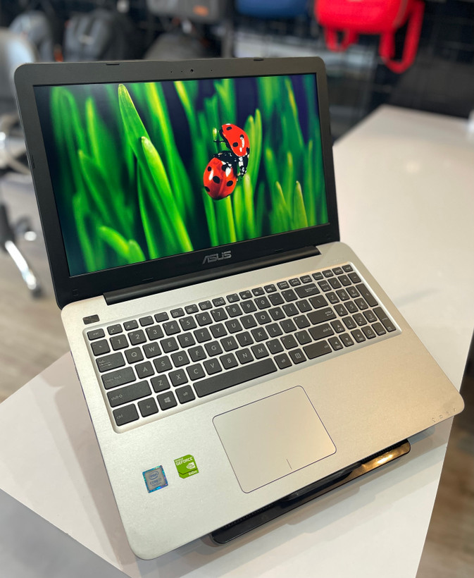 لپتاپ ایسوز ایکس۵۵۶/ i7-7/8/256/2 GB Geforce 940/16" full HD