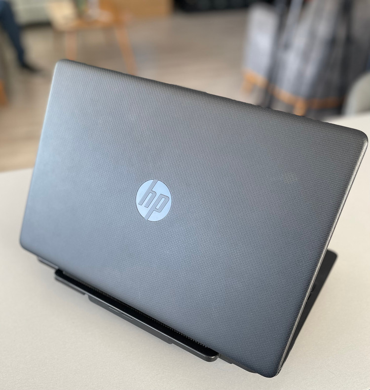 لپتاپ اچ پی ۱۵ /i5-11/8 GB/256 SSD/Intel iris xe/16" ips
