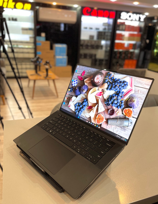 لپتاپ دل پریزیشن ۵۵۶۰ i7-11/16 GB/512 SSD/4 GB RTX A2000/16" ips