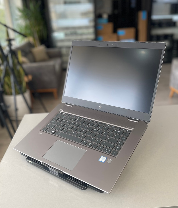 لپتاپ اچ پی زدبوک استودیو جی ۵ /i5-8 H/16 GB/512 SSD/4 GB p1000/16" ips