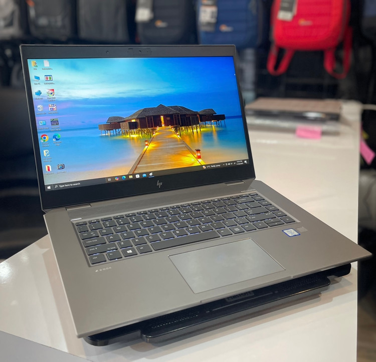 لپتاپ اچ پی زدبوک استودیو جی ۵ /i5-8 H/16 GB/512 SSD/4 GB p1000/16" ips