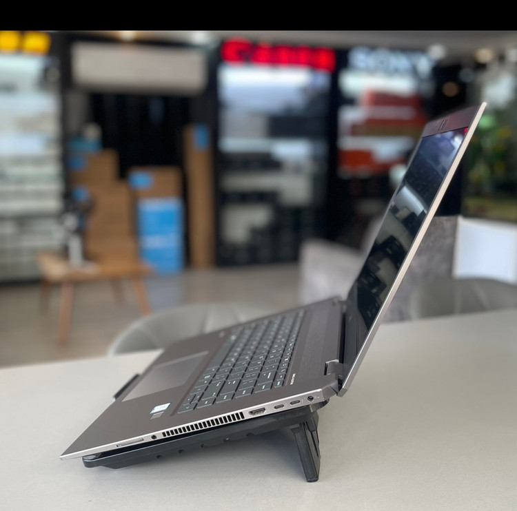 لپتاپ اچ پی زدبوک استودیو جی ۵ /i5-8 H/16 GB/512 SSD/4 GB p1000/16" ips