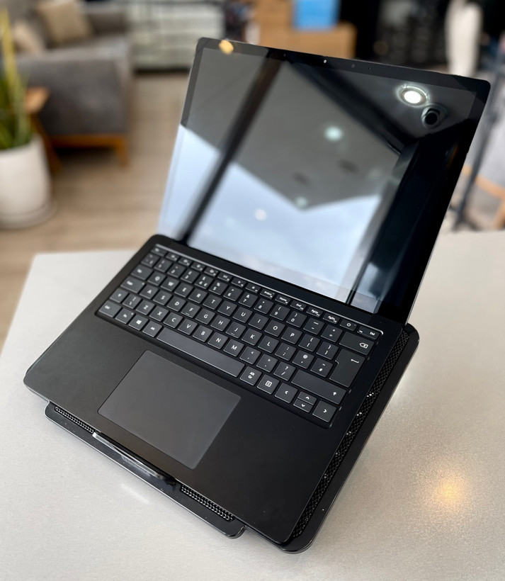 لپتاپ سرفیس۳، i5-1065/8 GB/256 SSD/Intel iris plus/14" Touch 2k