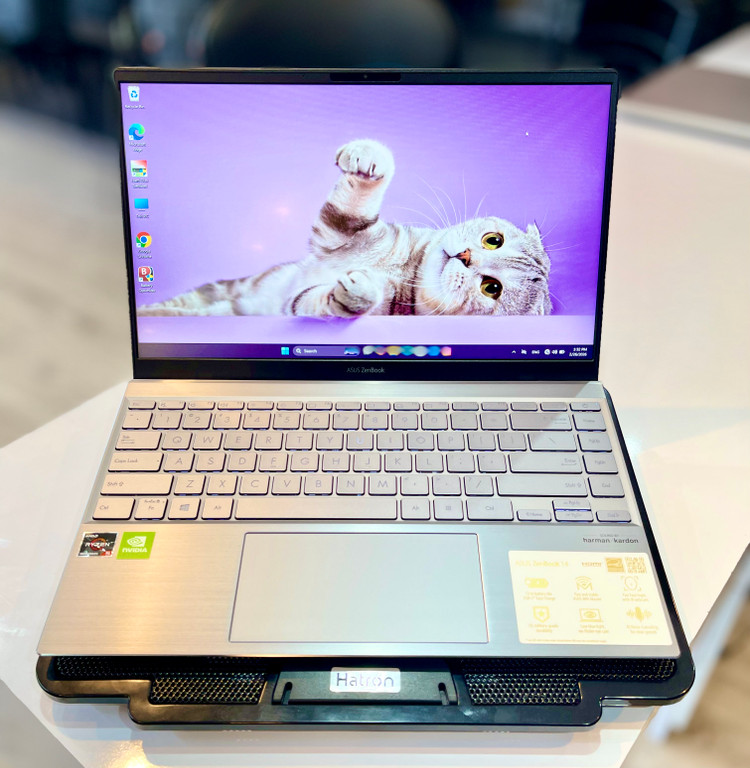 لپتاپ ایسوز زنبوک۱۴یو اکس۴۲۵/ Ryzen5-5/8/256 SSD/2 GB Geforce Mx450/16" ips