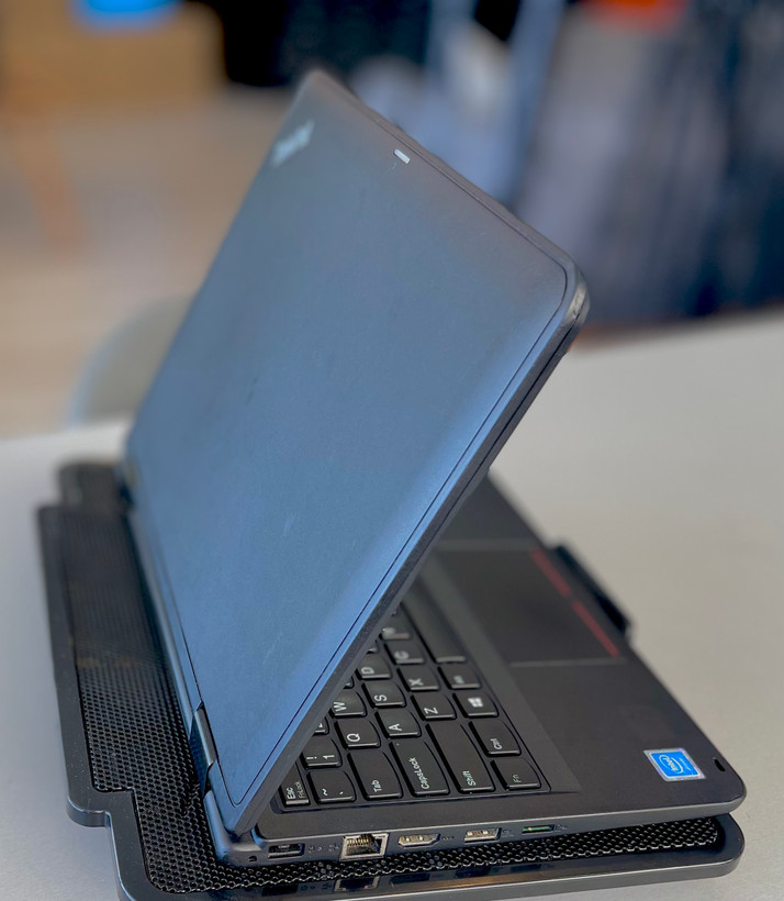 لپتاپ لنوو یوگا11 N4100/4 GB/128 SSD/ intel UHD/12" Tuoch