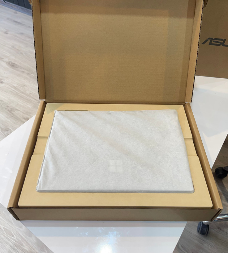 لپتاپ سرفیس پرو۷ i5-10/8 GB/128 SSD/Intel iris plus/14 " ۲k Touch