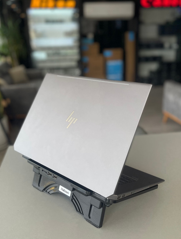 لپتاپ زدبوک استودیو i7-9/16 GB/512 SSD/4 GB Nvidia Quadro P1000/16" ips