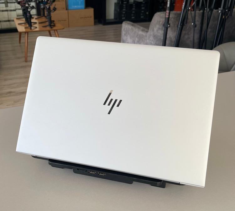 لپتاپ اچ پی الایت بوک ۸۵۰ i5-7/8 GB/256 SSD/Intel UHD/16" Touch