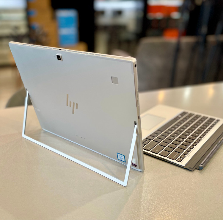 لپتاپ اچ پی X2 الایت i5-8/16 GB/256 SSD/Intel UHD/14" 3k Touch