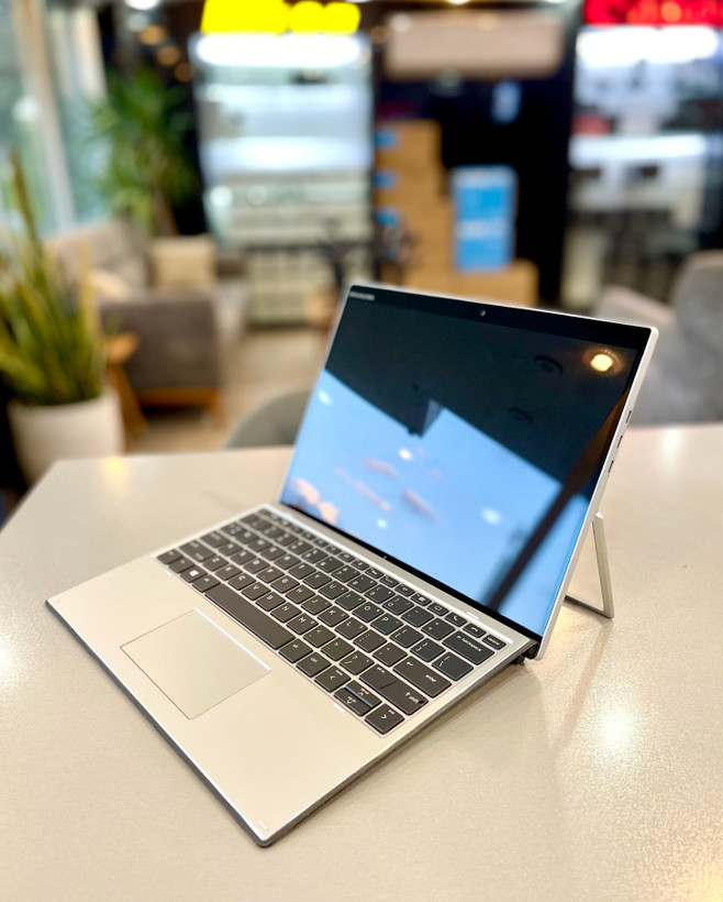 لپتاپ اچ پی X2 الایت i5-8/16 GB/256 SSD/Intel UHD/14" 3k Touch