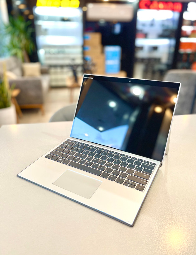 لپتاپ اچ پی X2 الایت i5-8/16 GB/256 SSD/Intel UHD/14" 3k Touch