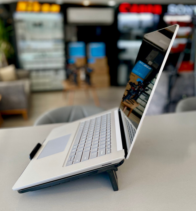 سرفیس سورفیس لپتاپ۳ i5-10/16 GB/256 SSD/Intel iris Xe/15" 3k