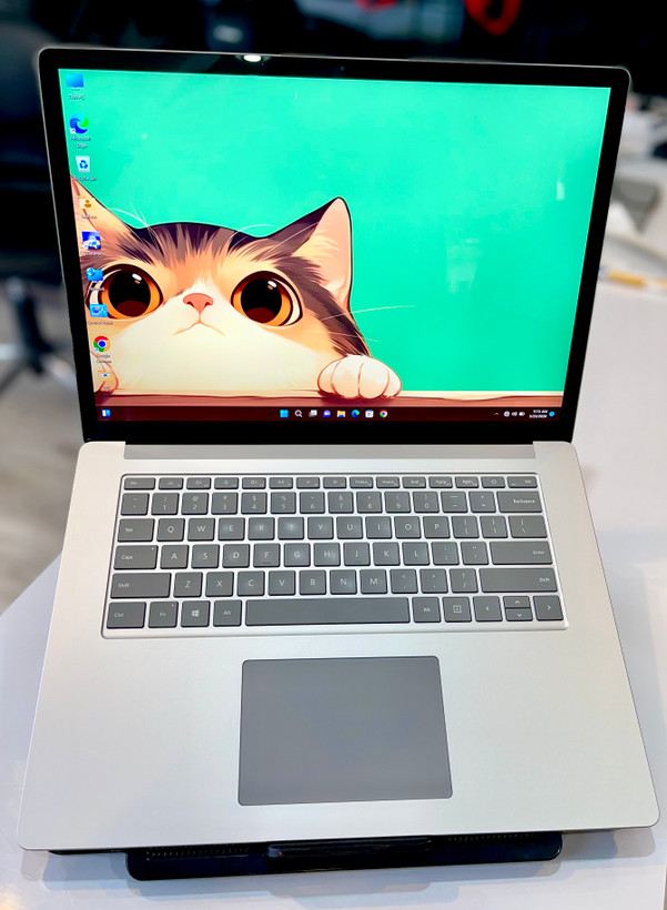 سرفیس سورفیس لپتاپ۳ i5-10/16 GB/256 SSD/Intel iris Xe/15" 3k