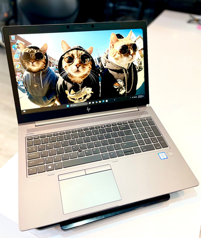 لپتاپ اچ پی زدبوکG6 /16" ips /i7-8 /16 GB/256 SSD/4 GB W3200
