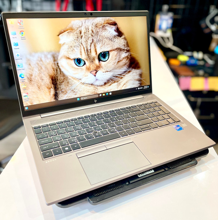 لپتاپ اچ پی زدبوک جی۸ i7-11/16 GB/512 SSD/4 GB T500/16" ips Touch