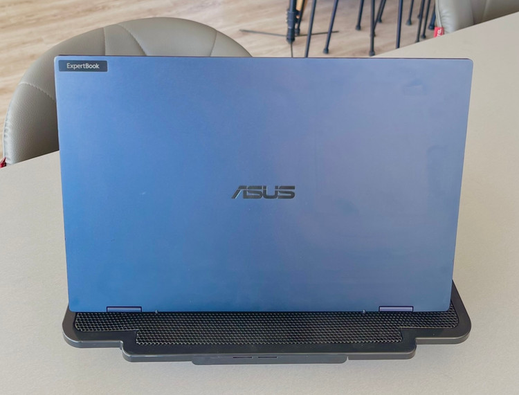 لپتاپ ایسوس ایکسپرت بوک i5-11/16 GB/256 SSD/intel iris xe/14" لمسی