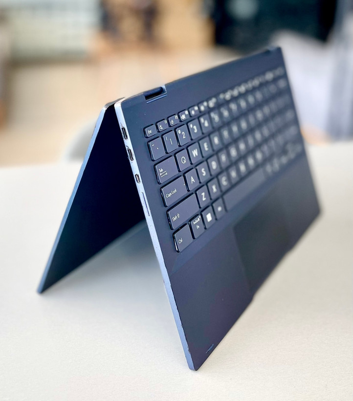 لپتاپ ایسوس ایکسپرت بوک i5-11/16 GB/256 SSD/intel iris xe/14" لمسی